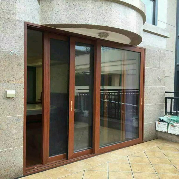 推拉門