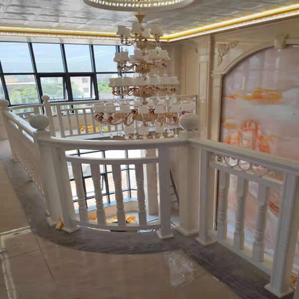 樓梯護(hù)欄